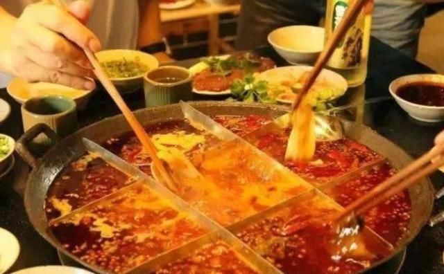 看完|比海底捞还贵的“一头牛”火锅值不值得吃看完后,你愿意去吗