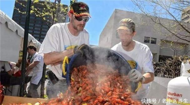 中国|小龙虾“横行”德国,待国人到那开店后,当地人“沉沦”