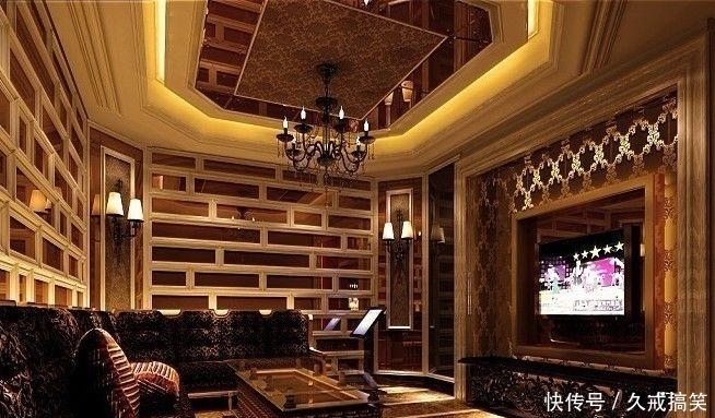 KTV前的量贩是啥意思?若是不慎走错,那