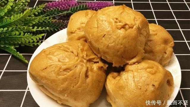  馒头|老阿姨教做开花馒头，不揉面不擀面，操作简单还个个都开花