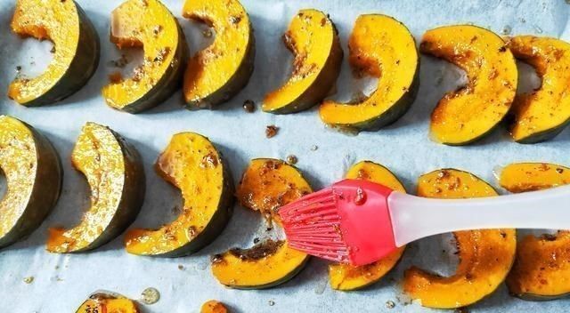 抢光|夏天最该吃的菜是它,才10块钱一个,这么做上桌就被抢光,超好吃