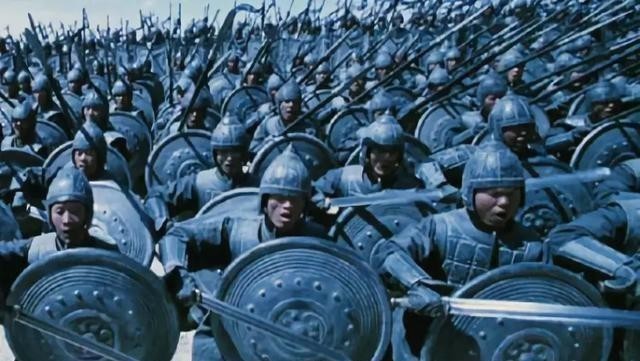 口粮|在2000年前出门在外的军粮“锅盔”,即是口粮又是身上的铠甲