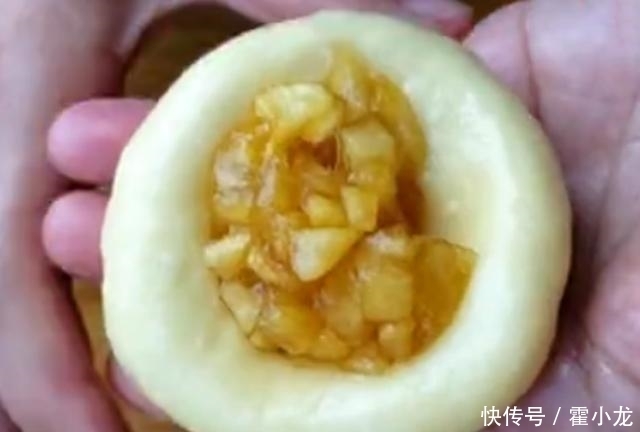  不用|面粉里加2个苹果，不用烤不用烙，柔软拉丝，孩子总是吃不够