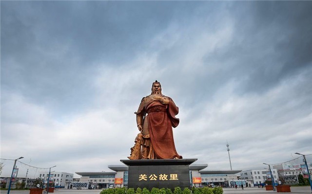 亡命|关羽为何亡命于江湖?还原一个真实的关羽!