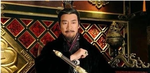 根基|汉文帝没有根基,被实权的大臣拥立,为何没变成汉献帝那样的傀儡