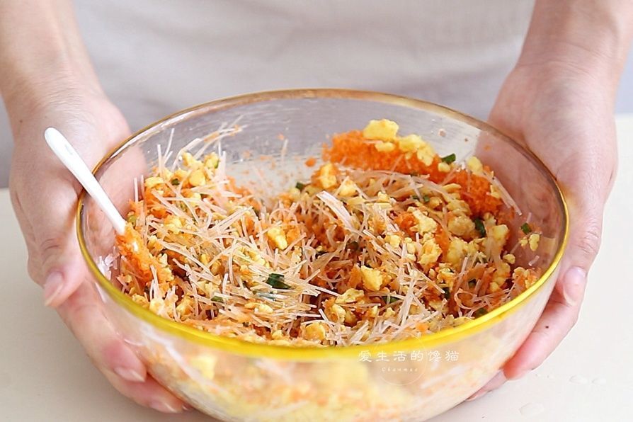 做法|这种水煎包做法,隔条街都能闻到香味,一天三顿吃不腻,过年必备