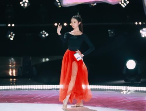 张艺凡|徐艺洋错失出道位后,张艺凡撒谎言论被翻出,网友单纯人设崩塌