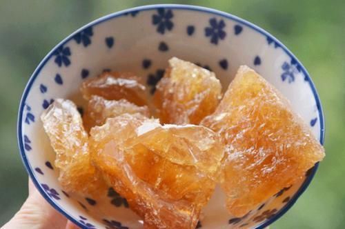 员工|买冰糖时,挑黄的还是白的,冰糖厂员工挑错等于白花钱,没营养还不甜