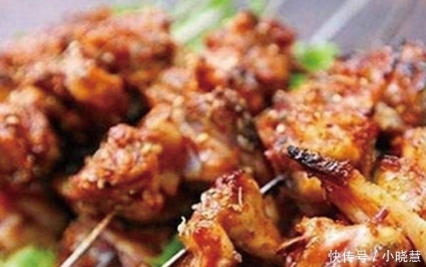 造假|烧烤摊有3种肉无法造假,很多人不点,但是“内行人”经常点