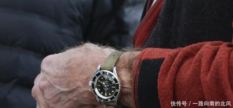  Jones中尉|越战被子弹打到变形的帝舵水鬼，50年后修复还能佩戴