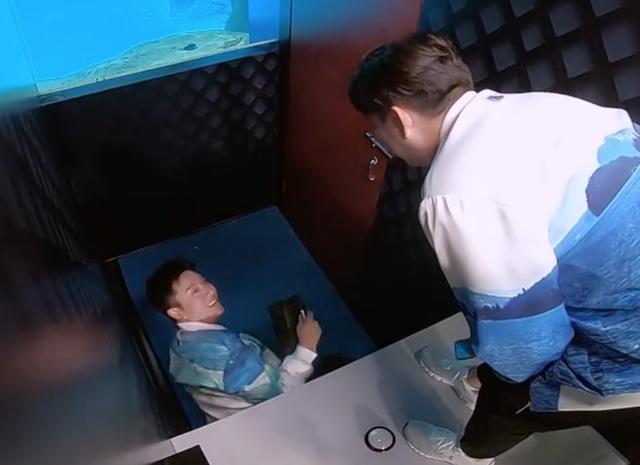 黄磊|贾乃亮因祸得福,被黄磊张艺兴淘汰是好事,如果对战热巴才真糟糕