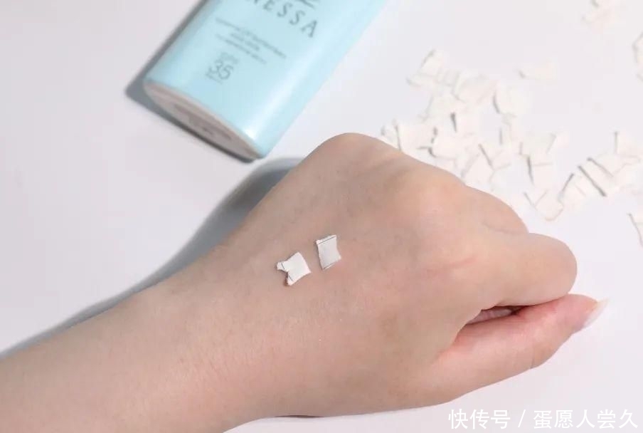 防晒|敢和安耐晒抢C位,这款防晒是吃了熊心豹子胆吗!