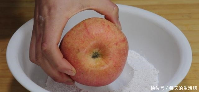 苹果|苹果新吃法,活了半辈子,这吃法第一次见,营养美味又香又甜