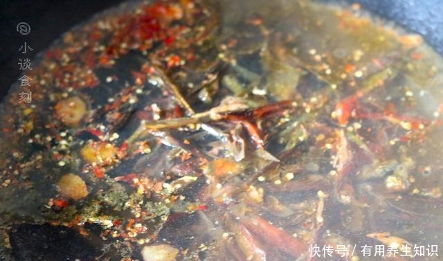 大菜|宅在家第30天,晚餐端上这大菜,媳妇越吃越嫌弃,原因令人无奈