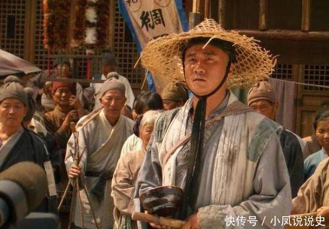 全聚德|全聚德烤鸭传承百年,被称“中华第一吃”,为何现在没人愿意去?