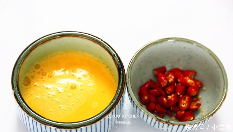 入味|炒一盘西葫芦出少半盘汤?掌握3点,入味好吃,还不易出汤