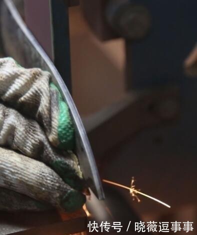 锻打|谁说中国打造不出好刀, 农村铁匠用中国古法锻打出世界名刀