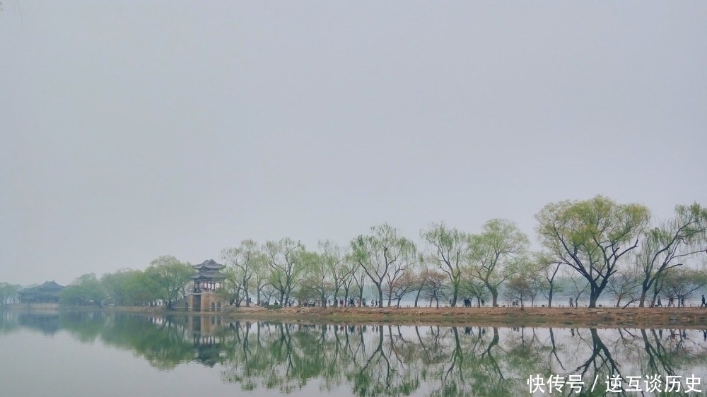 年轻|柳永年轻的妻子病逝!24岁的柳永归心似箭