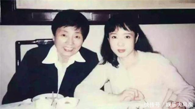 患有|患有抑郁症,终身无法生育,美女作家严歌苓如何收获幸福人生