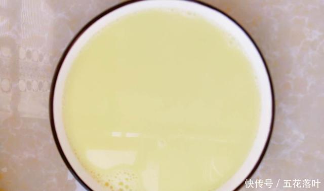 水果|打豆浆时,多加1样水果,1样粗粮,豆浆香味浓郁,入口甘甜丝滑