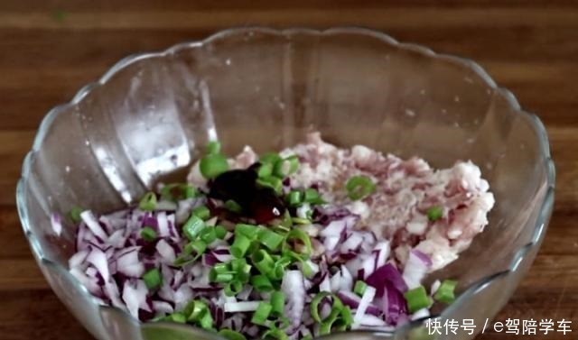 蛋液|秋冬季,用它包饺子,比萝卜南瓜鲜,再贵也要吃,我家一周吃4次