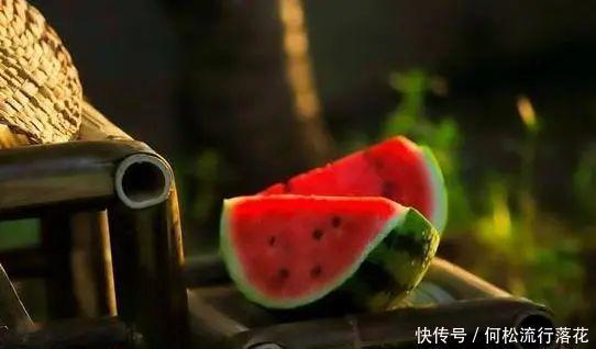 熟过头|吃不完的西瓜怎么保存别放冰箱,老农教你一招,放7天都不坏