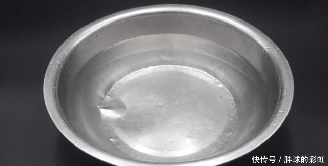 小妙|原来黄瓜不用放冰箱教你一个小妙招,放半个月都新鲜,涨知识了