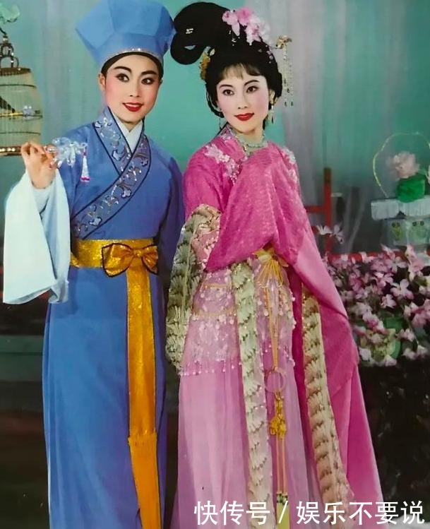 父亲|何赛飞和妹妹十年“夫妻”,与初恋裸婚恩爱32年,今成大赢家