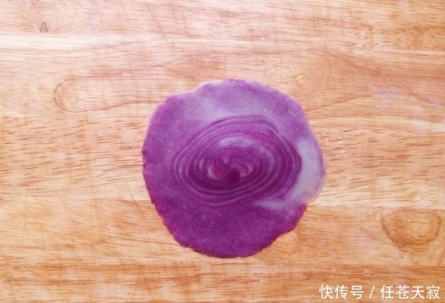 酥一类|面粉别做馒头了,试试此款点心,个人觉得比馒头好看还好吃,真香