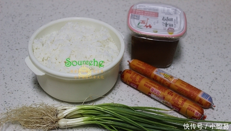 炒饭|儿子最爱吃的炒饭,只需3种食材5分钟出锅,粒粒分明,出奇美味