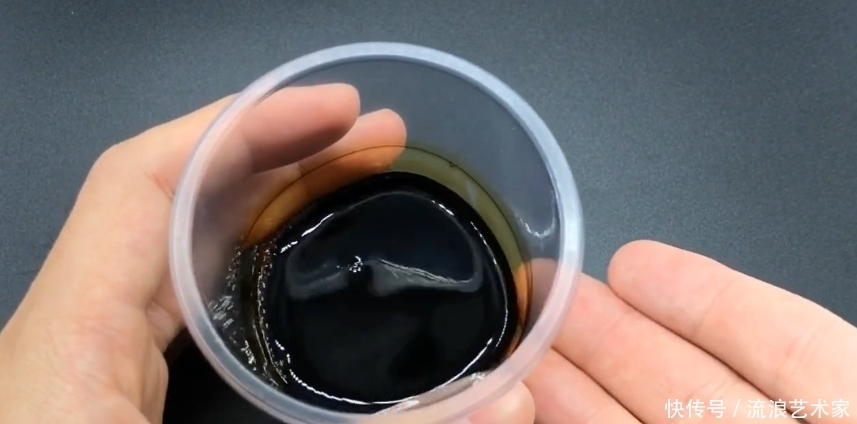 家人|今天才知道，这5种食物不怕过期，放越久越值钱，看完提示家人