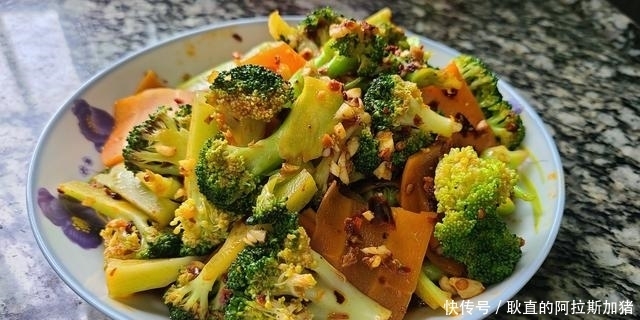 凉拌花菜|花菜最简单的做法,学会这个家常做法,开胃下饭,天热要多吃