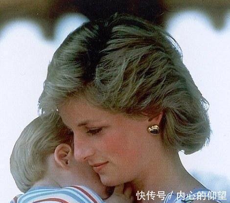 哈里王子颜值有多高看了这些照片你就知道