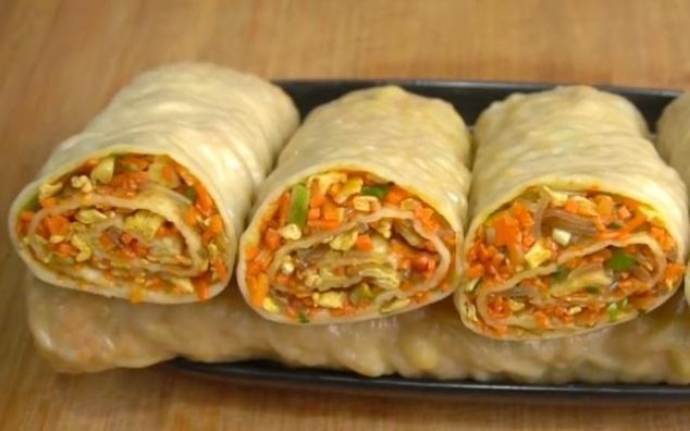馅料|胡萝卜这吃法真过瘾,不烫面不发面,层层包着馅料,比包子还香