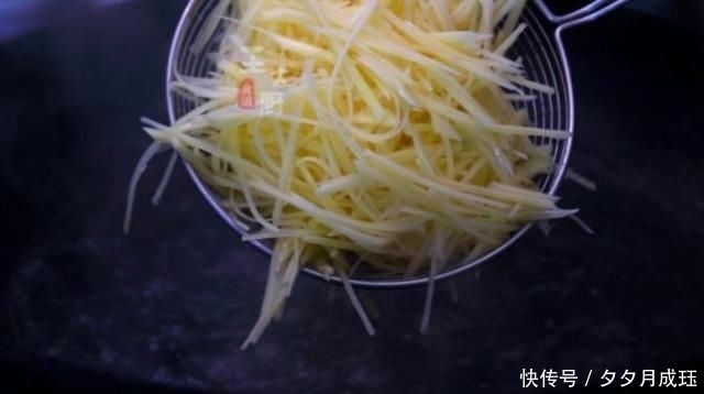 调料|好吃的麻辣双丝，在家也能做出饭店味，简单的调料，香辣的味道