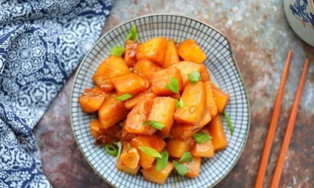 少许|这菜维C含量高,烹饪后损失小,红烧起来太香了,比肉更健康