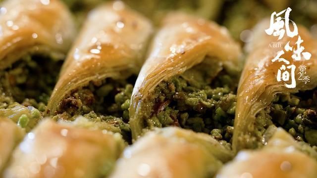 收获|一开播就收获9.5分,回归“风味人间”再揭食物秘密