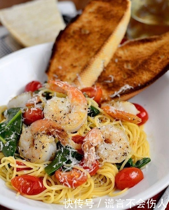 浓汤|浓汤鲜虾面 吃货天堂