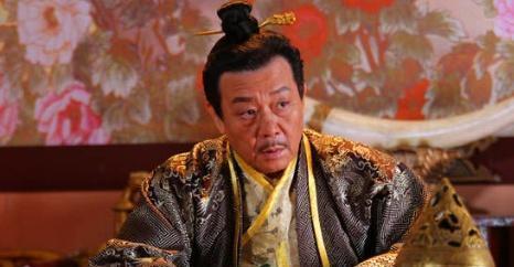 集团|北周为何迅速灭亡杨坚篡位屠杀宇文皇族，关陇集团为何不阻止