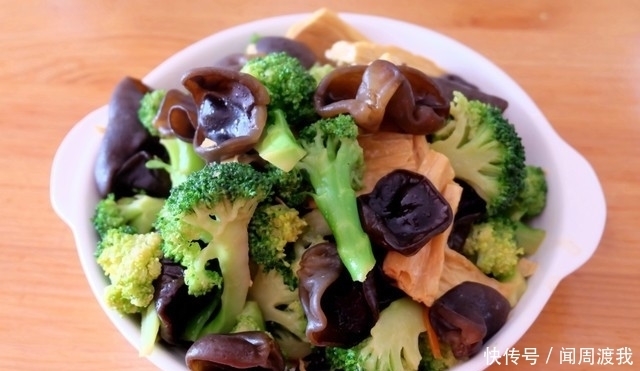 喜欢|这四道家常菜、两道快手汤，食材常见，做法简单，大人孩子都喜欢