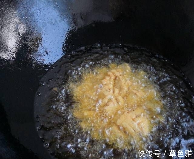  吃光|菊花豆腐，酸甜可口，营养丰富，连汤都吃光了