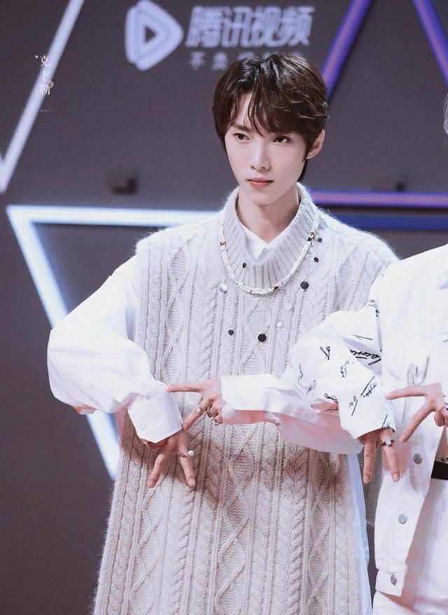  低估|X玖少年团最被低估的男团，哇唧唧哇龙生九子，实力碾压师弟R1SE