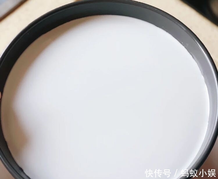 不用|凉皮学会这样做,不用揉面也不用洗面,简单快速,又入口筋道