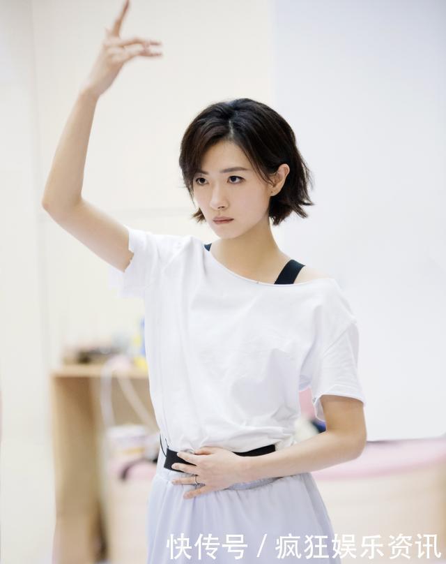 业务|人气归人气,业务归业务,全网喜爱的万茜姐姐,真的让人有点失望