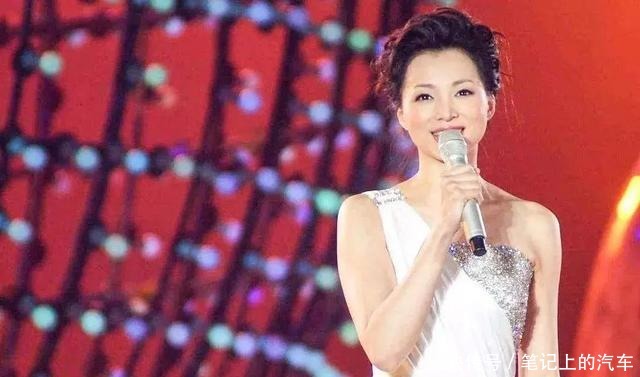 回来|从朗读到生活,时隔一年,董卿回来了