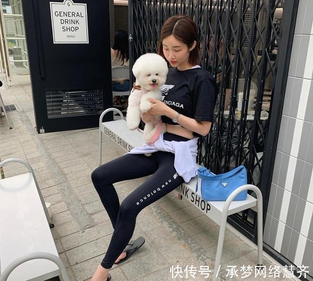 运动服|早秋穿什么?今年流行什么?运动服也能这么时髦你知道吗?