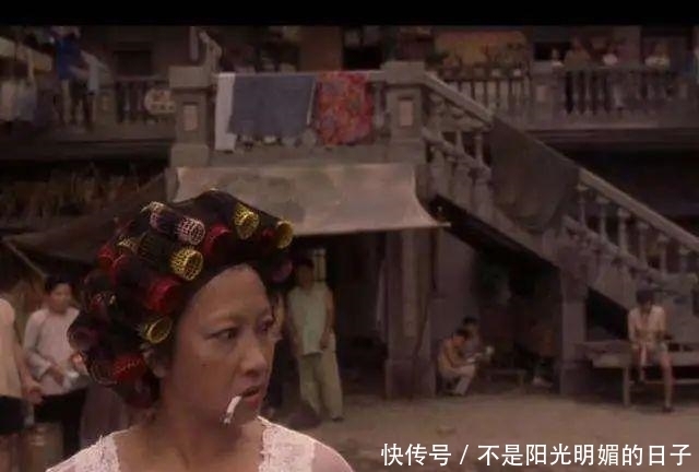 步美|日本22岁女大学生网恋奔现,却被拒之门外,网友:这个时代要看脸