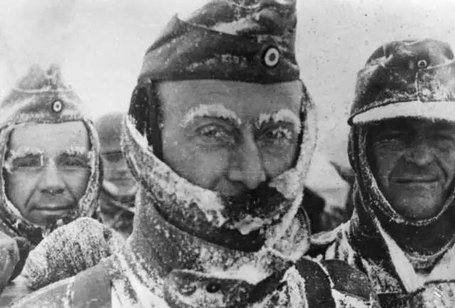 狂飙|一个德国小兵的疑惑：一路狂飙突进来到莫斯科城下，为何攻不进去