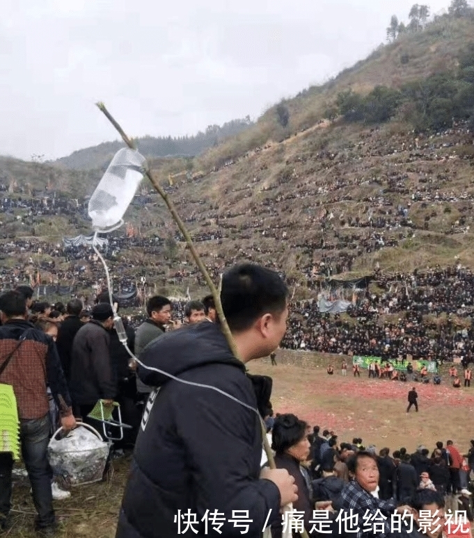 马赛克|“男朋友送我的马赛克浴巾? 哈哈哈哈这谁顶得住啊......”