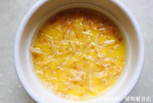 鸡蛋|常给孩子吃这菜,用鸡蛋搭配,营养价值高,简单蒸一下就可以了!